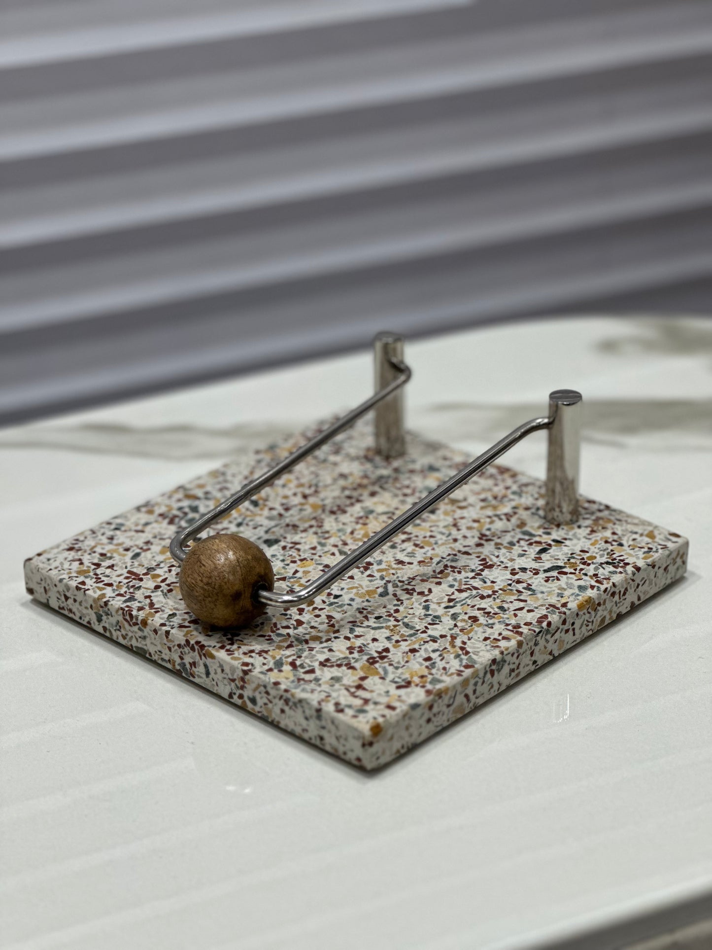 Portatovaglioli in marmo